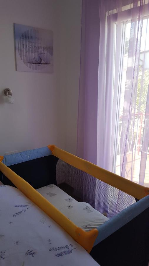Apartman Luka Новиград Экстерьер фото